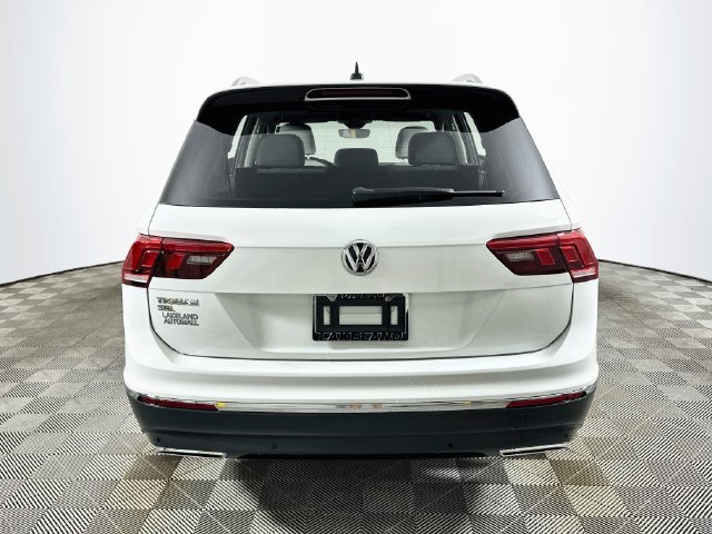 Used 2021 Volkswagen Tiguan SEL FWD image 4