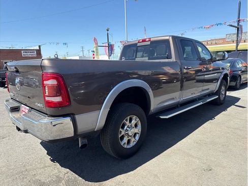Used 2019 RAM 2500 Laramie AWD/4WD image 11