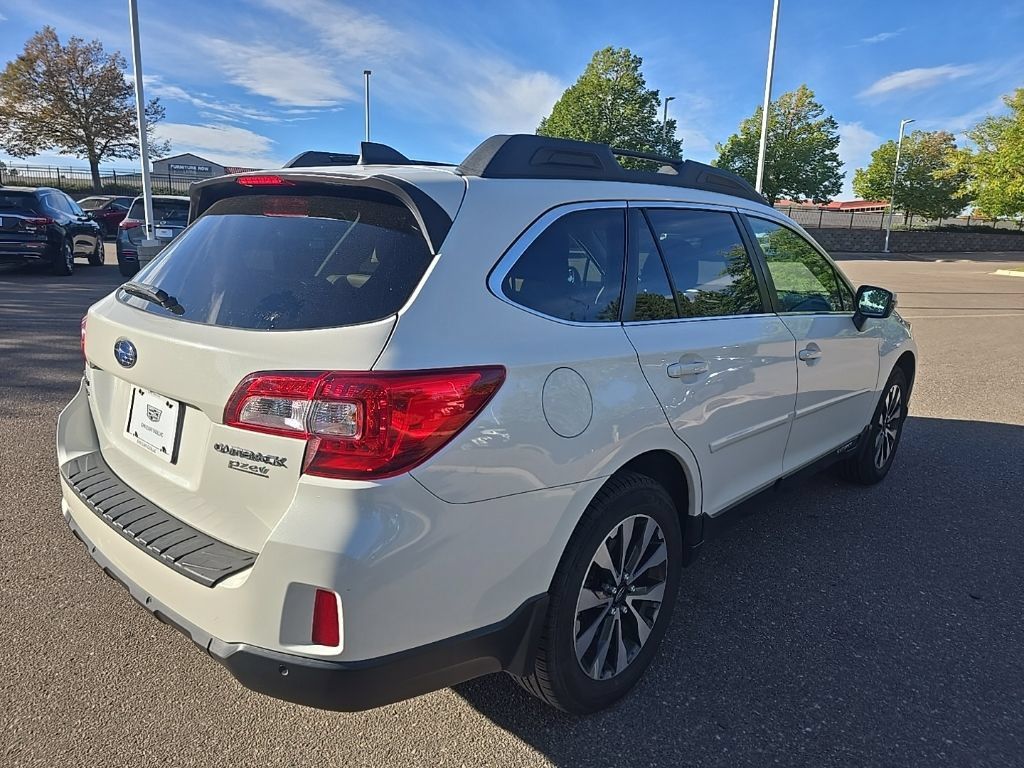 Used 2017 Subaru Outback 2.5i Limited AWD/4WD image 4