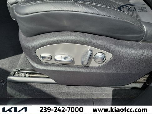 Used 2022 Porsche Macan S AWD/4WD image 23