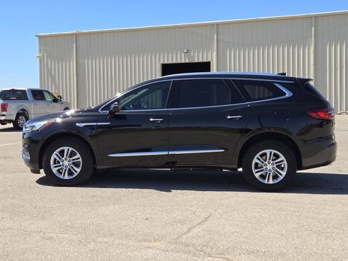 Used 2018 Buick Enclave Premium image 4