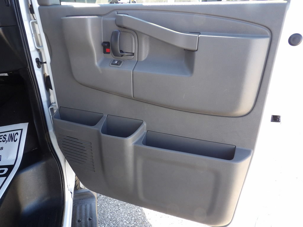 Used 2021 Chevrolet Express 3500 LT w/ LT Preferred Equipment Group RWD image 27