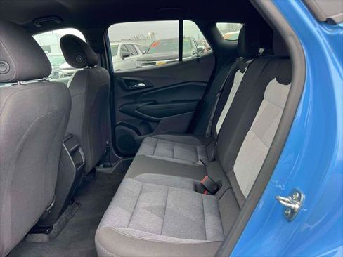 Used 2024 Chevrolet Trax RS w/ Driver Confidence Package image 11