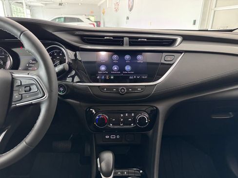 Certified 2023 Buick Encore GX Preferred w/ Cold Weather Comfort Package AWD/4WD image 17