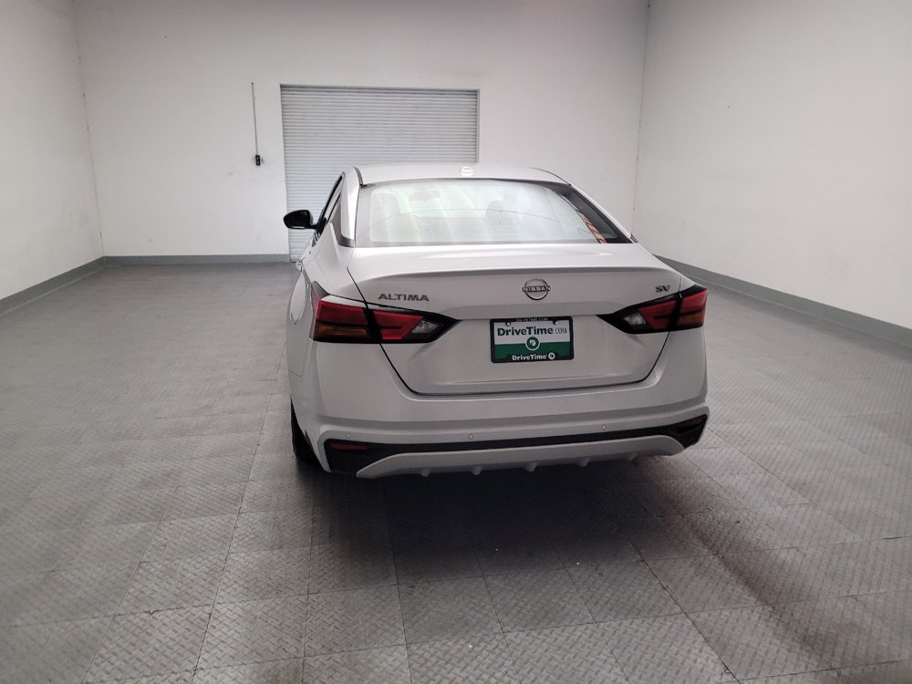 Used 2023 Nissan Altima 2.5 SV FWD image 6