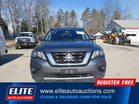 Used 2017 Nissan Pathfinder S image 24