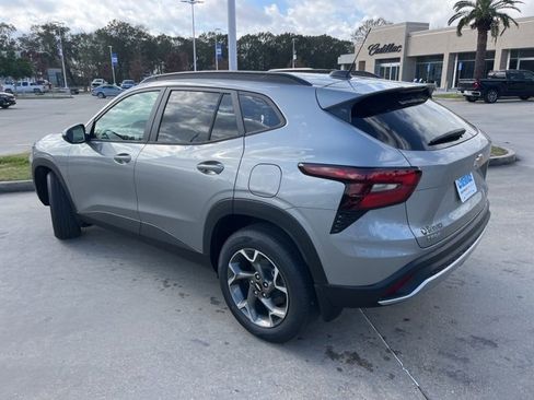 New 2026 Chevrolet Trax LT image 4