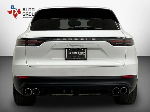 Used 2019 Porsche Cayenne S AWD/4WD image 7