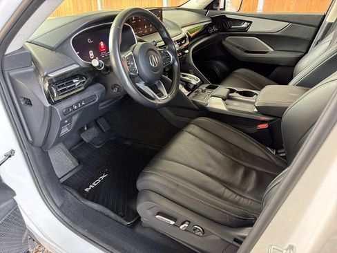 Used 2023 Acura MDX FWD w/ Technology Package image 2