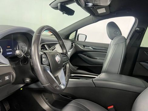 Used 2022 Buick Enclave Premium image 19