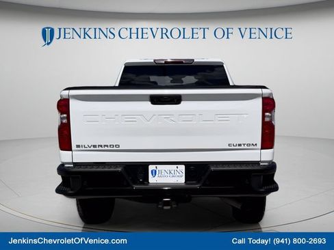 Used 2025 Chevrolet Silverado 2500 Custom w/ Custom Value Package AWD/4WD image 6