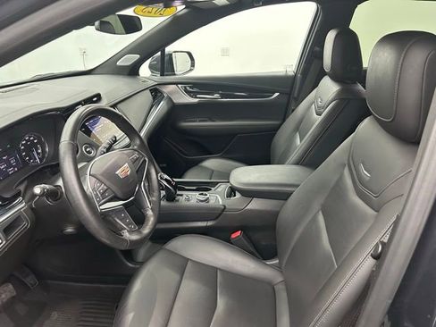 Used 2023 Cadillac XT5 Premium Luxury w/ LPO, Floor Liner Package image 32