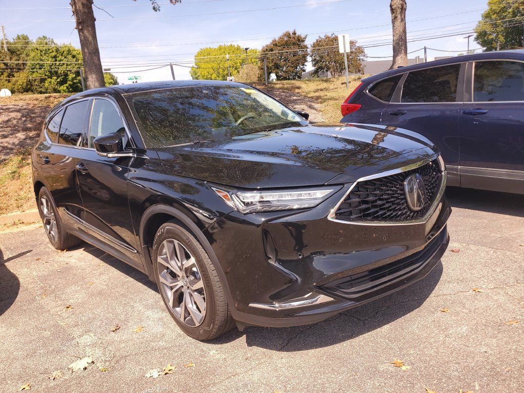 Certified 2024 Acura MDX w/ Technology Package FWD image 3