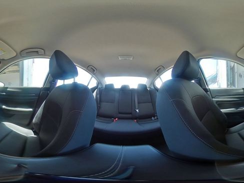 Used 2025 Nissan Altima 2.5 SV FWD image 42