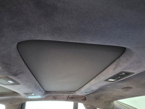 Used 2019 Lexus LS 500 w/ Luxury Package image 12