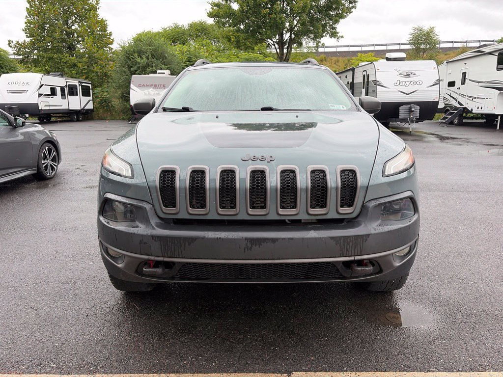 Used 2015 Jeep Cherokee Trailhawk w/ Leather Interior Group AWD/4WD image 2