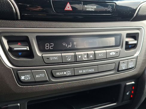 Used 2024 Honda Passport TrailSport image 15