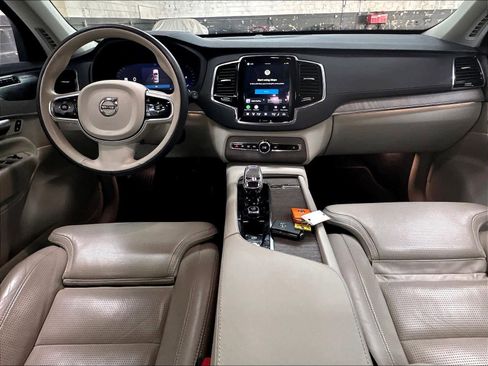 Used 2023 Volvo XC90 B6 Ultimate AWD/4WD image 17