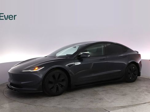 Used 2025 Tesla Model 3 Long Range RWD image 18