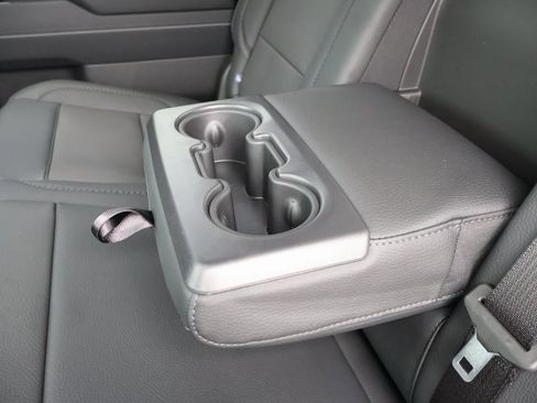 New 2026 GMC Sierra 3500 Denali w/ Denali Reserve Package image 30