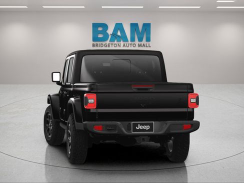 New 2025 Jeep Gladiator Willys image 7