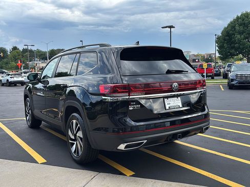 Used 2026 Volkswagen Atlas SE AWD/4WD image 8