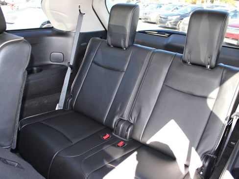 Used 2019 INFINITI QX60 Luxe w/ Essential Package image 23