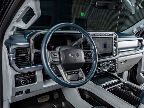 Used 2024 Ford F250 Limited w/ FX4 Off-Road Package image 17