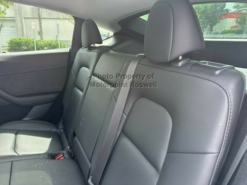 Used 2023 Tesla Model Y Long Range AWD/4WD image 14