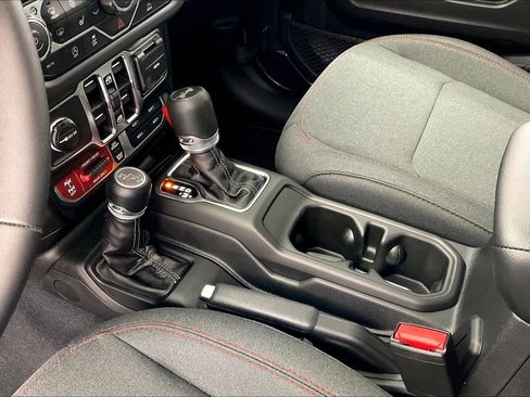 New 2026 Jeep Wrangler Rubicon image 8