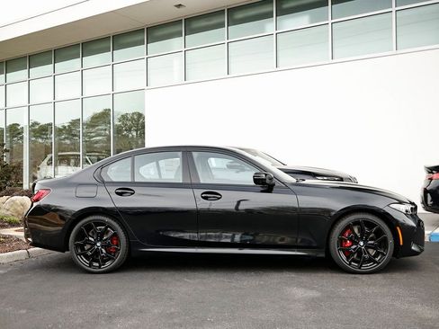 New 2026 BMW 330i 330i w/ M Sport Package image 4