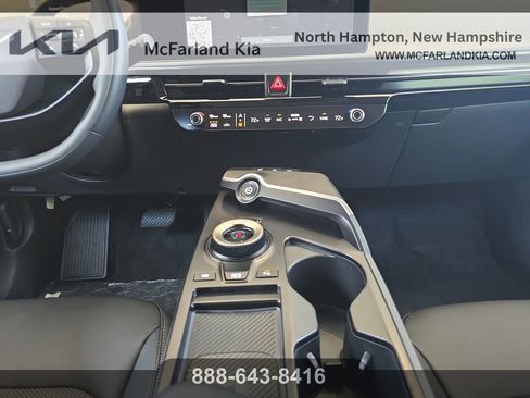 New 2025 Kia EV6 Light w/ Light LR Technology Package image 13