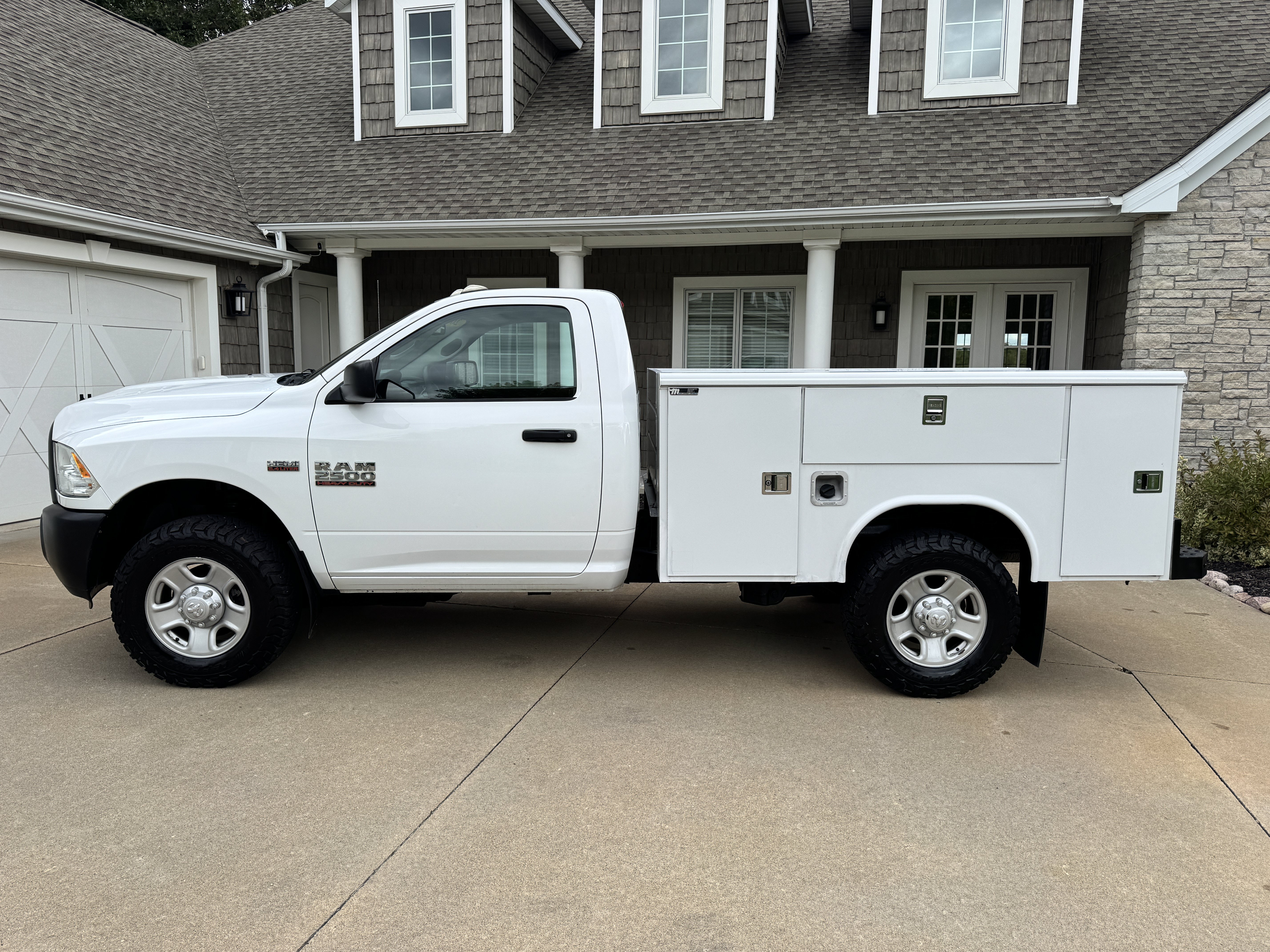 Used 2018 RAM 2500 Tradesman w/ Snow Chief Group AWD/4WD image 3