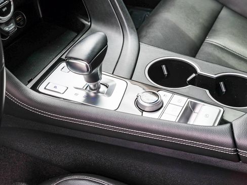 Used 2023 Genesis G70 2.0T AWD/4WD image 22