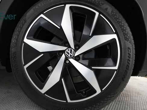 Used 2023 Volkswagen ID.4 Pro S image 22