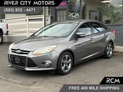 Used 2014 Ford Focus SE w/ SE Sport Package