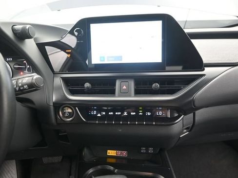 Used 2024 Lexus UX 250h F Sport FWD image 7