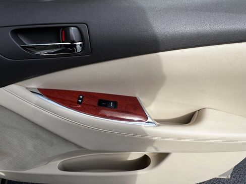 Used 2012 Lexus ES 350 image 39