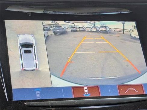 Used 2020 Cadillac Escalade Platinum image 14