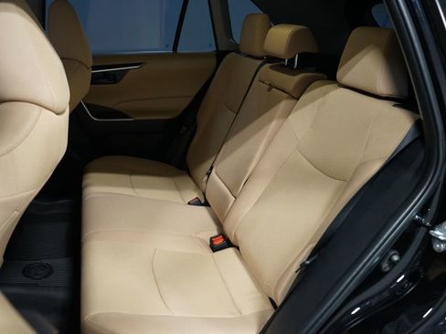 Certified 2025 Toyota RAV4 LE image 27