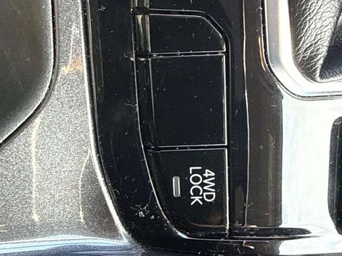 Used 2022 Jeep Compass Latitude w/ Convenience Group image 19