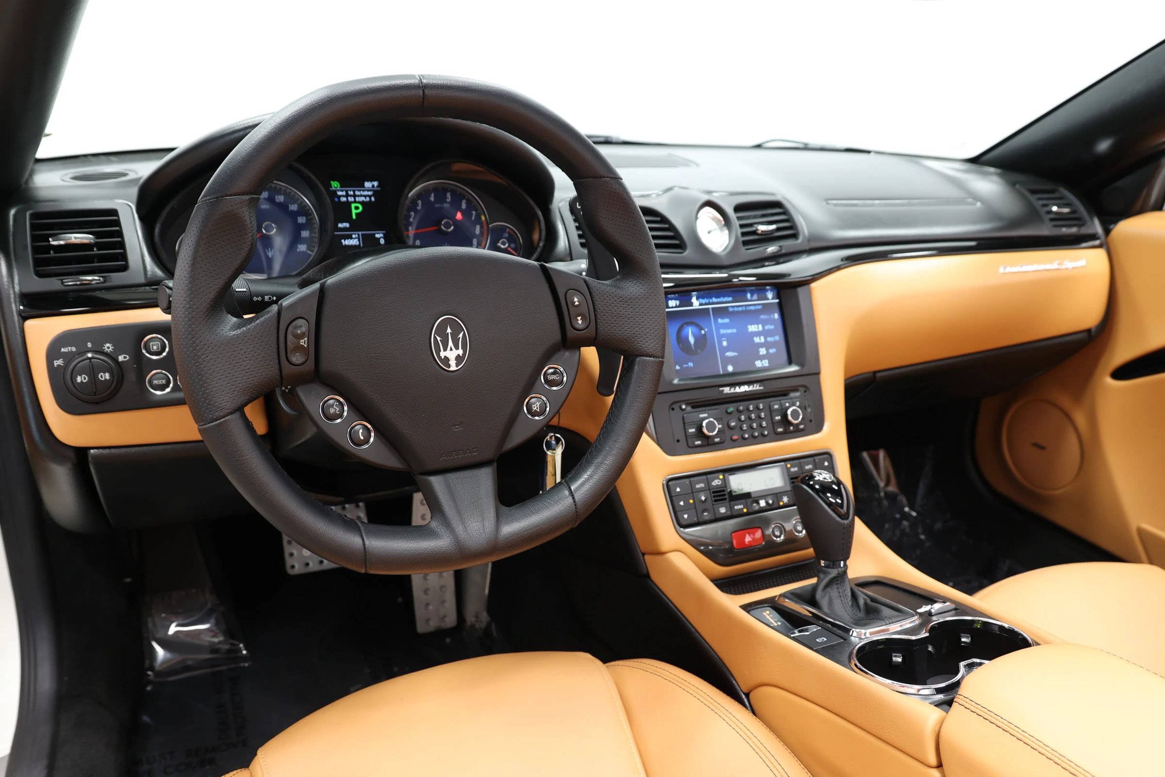 Used 2016 Maserati GranTurismo Sport RWD image 2