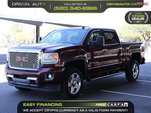 Used 2015 GMC Sierra 2500 Denali w/ Duramax Plus Package image 3