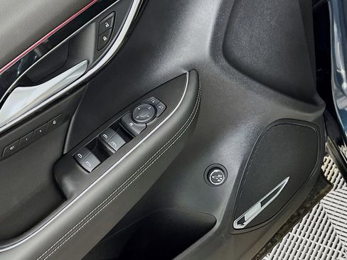 New 2026 Buick Envision Preferred image 16