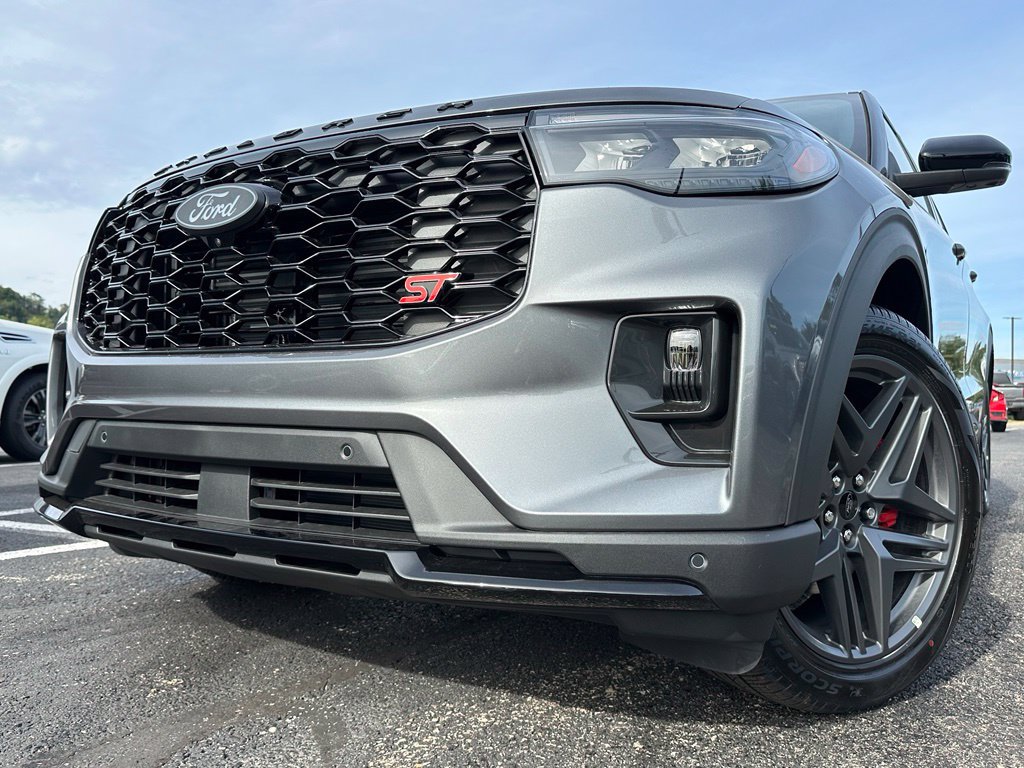 New 2027 Ford Explorer ST w/ Sun And Sound Package AWD/4WD image 34