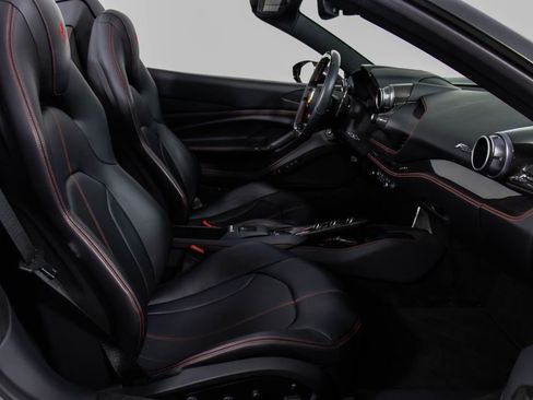 Certified 2022 Ferrari F8 Tributo image 51