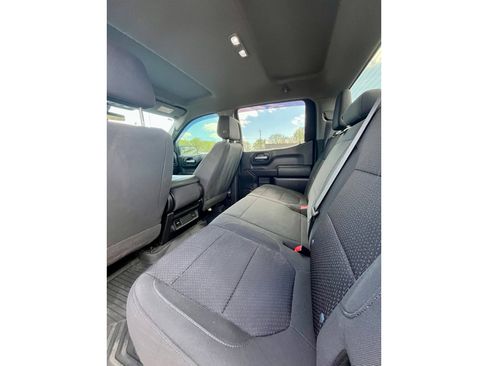 Used 2020 Chevrolet Silverado 1500 Custom Trail Boss w/ Custom Convenience Package image 10