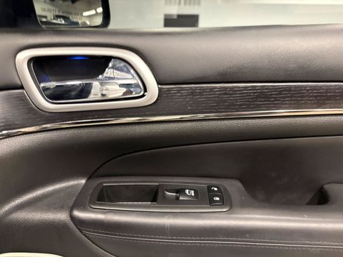 Used 2018 Jeep Grand Cherokee High Altitude AWD/4WD image 45