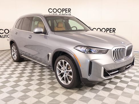 Used 2026 BMW X5 xDrive40i AWD/4WD image 1
