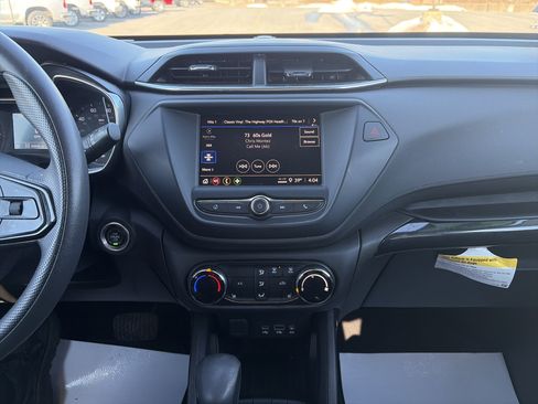 Used 2022 Chevrolet TrailBlazer LT image 24